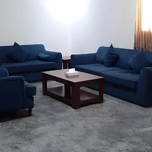 احجز هنا